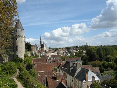Montresor rooftops below the chateau