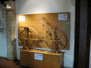 Model of bicycle at chateau Clos Luce