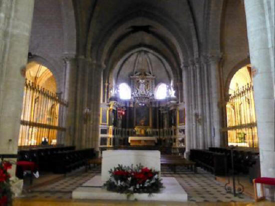 Saint Denis Amboise altar