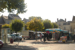 market in le grand pressigny