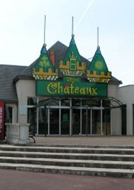 entrance to mini chateaux