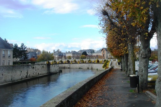 Loir river at vendome