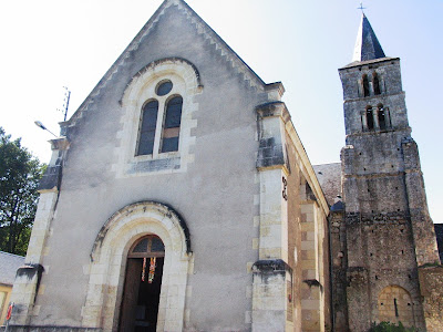 St.Andrew's church Villaines-les-Rochers exterior