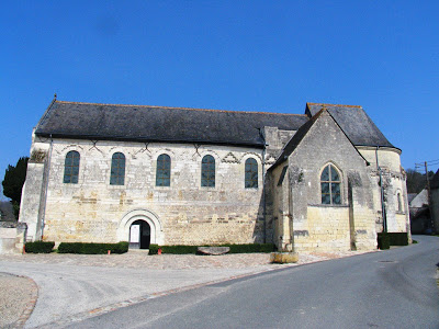 Carolingian church of Cravant les Coteaux