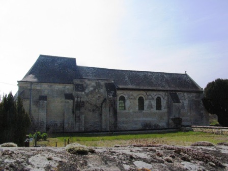  church of Cravant les Coteaux from the graveyard