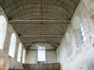  church of Cravant les Coteaux vaulted nave