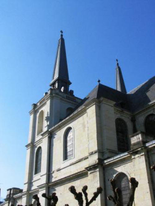 side elevation of the church of Notre Dame de Richelieu in the Loire Valley