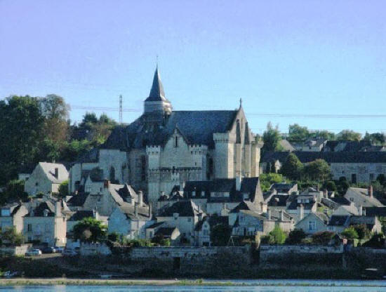 Candes-Saint-Martin fortified collegiate church