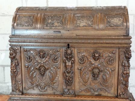 chest in Chateau de Saumur
