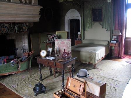 bedroom in Chateau de Montpoupon