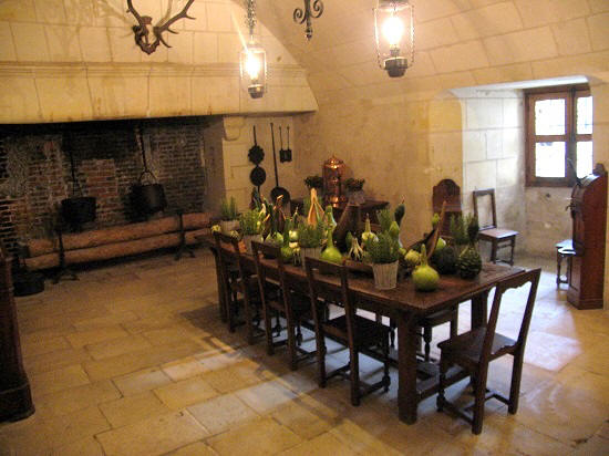 laid out kitchen table at Chateau de Chenonceau