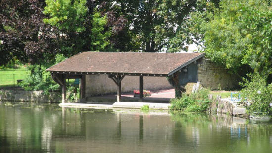 Lavoir on the river Indrois in Montresor