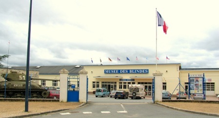 tank museum Saumur